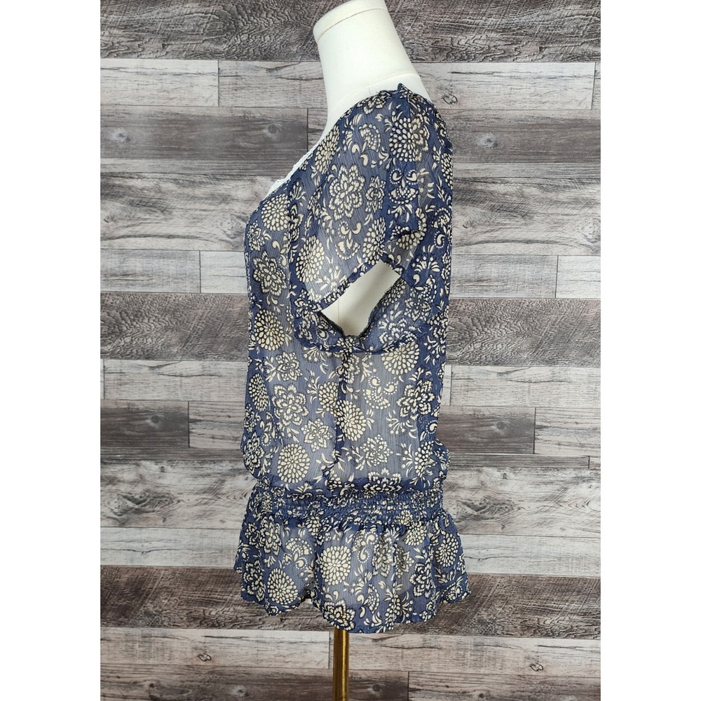 Wrangler Womens Floral Lace Trim Smocked Blouse Navy Blue LW6515M Size Medium - Picture 3 of 5
